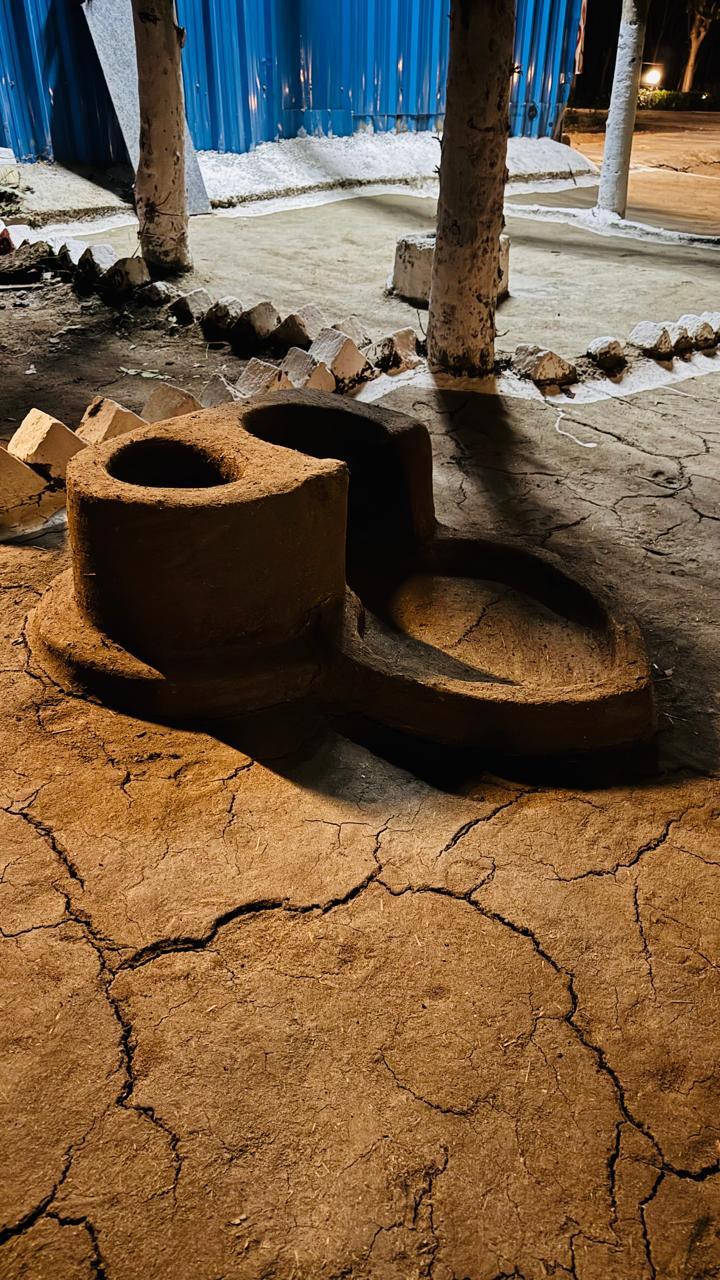 Silk Estates gallery frame 35